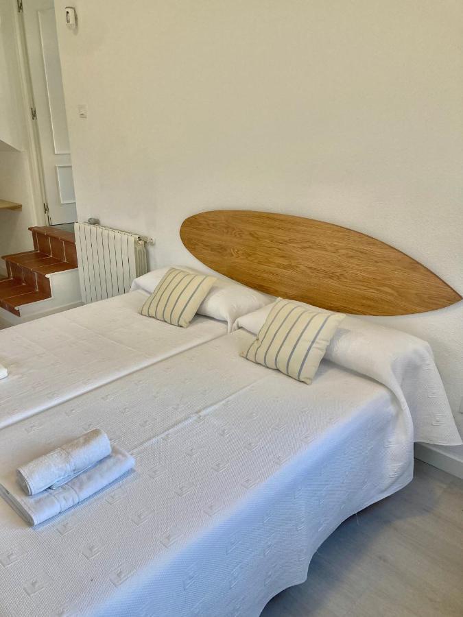 Somo Surfskate Hostel Castañedo Kültér fotó