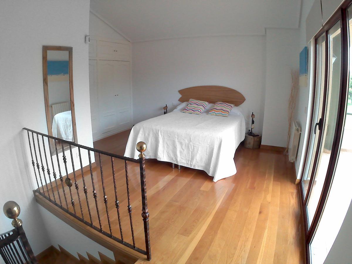 Somo Surfskate Hostel Castañedo Kültér fotó