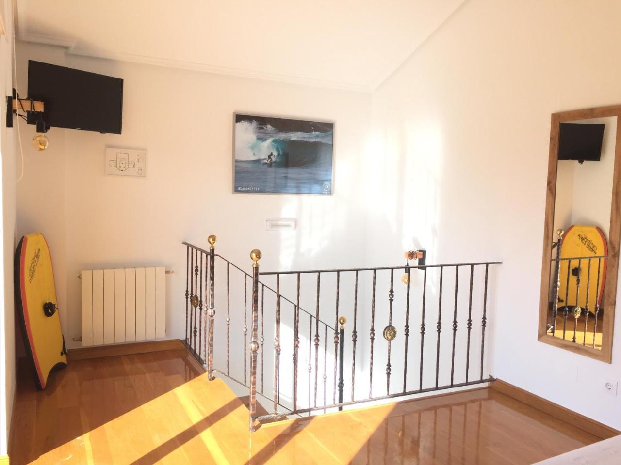 Somo Surfskate Hostel Castañedo Kültér fotó