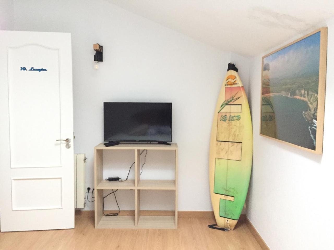 Somo Surfskate Hostel Castañedo Kültér fotó