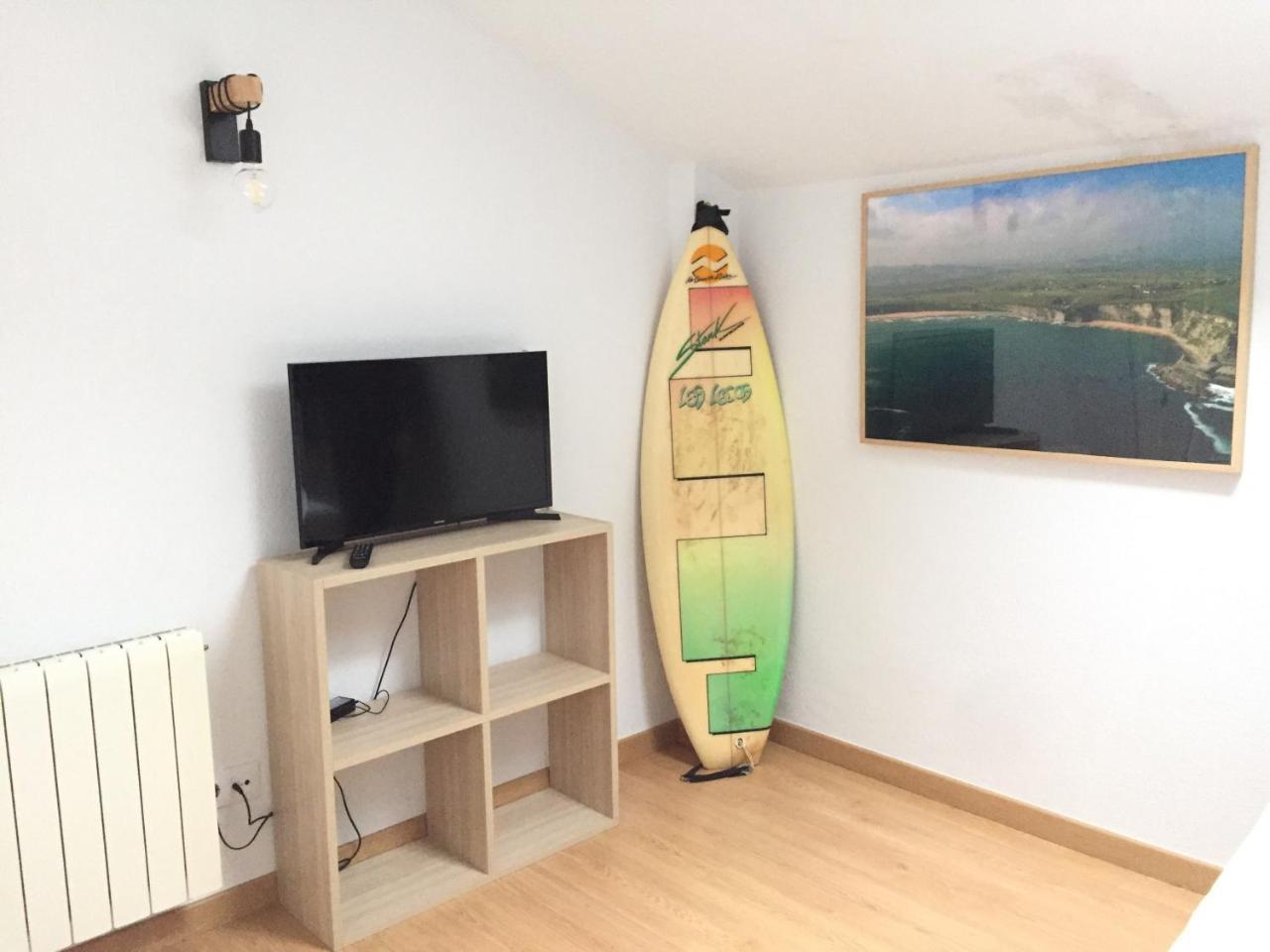 Somo Surfskate Hostel Castañedo Kültér fotó