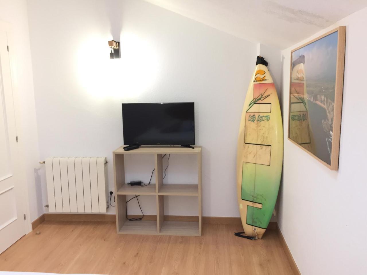 Somo Surfskate Hostel Castañedo Kültér fotó