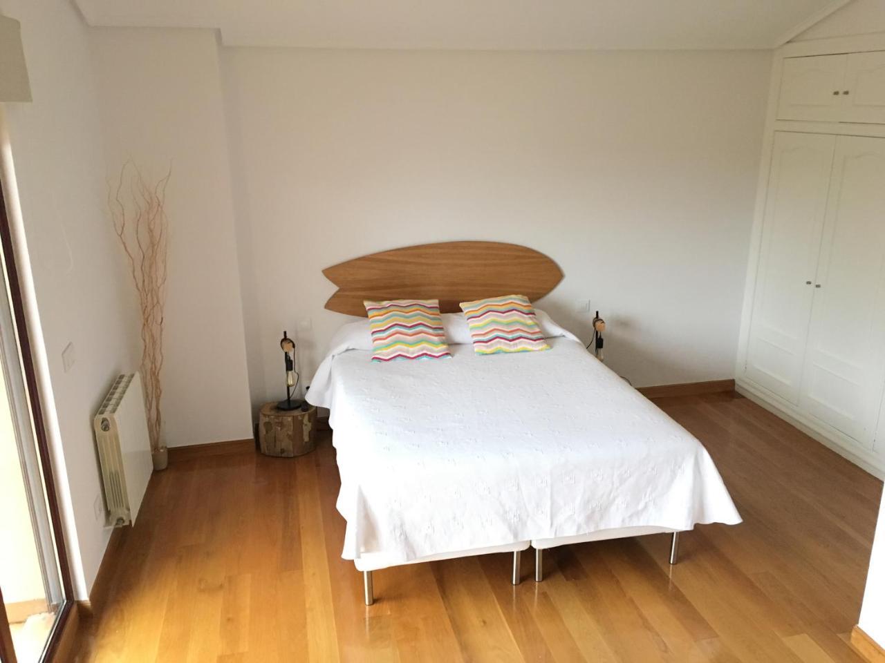 Somo Surfskate Hostel Castañedo Kültér fotó